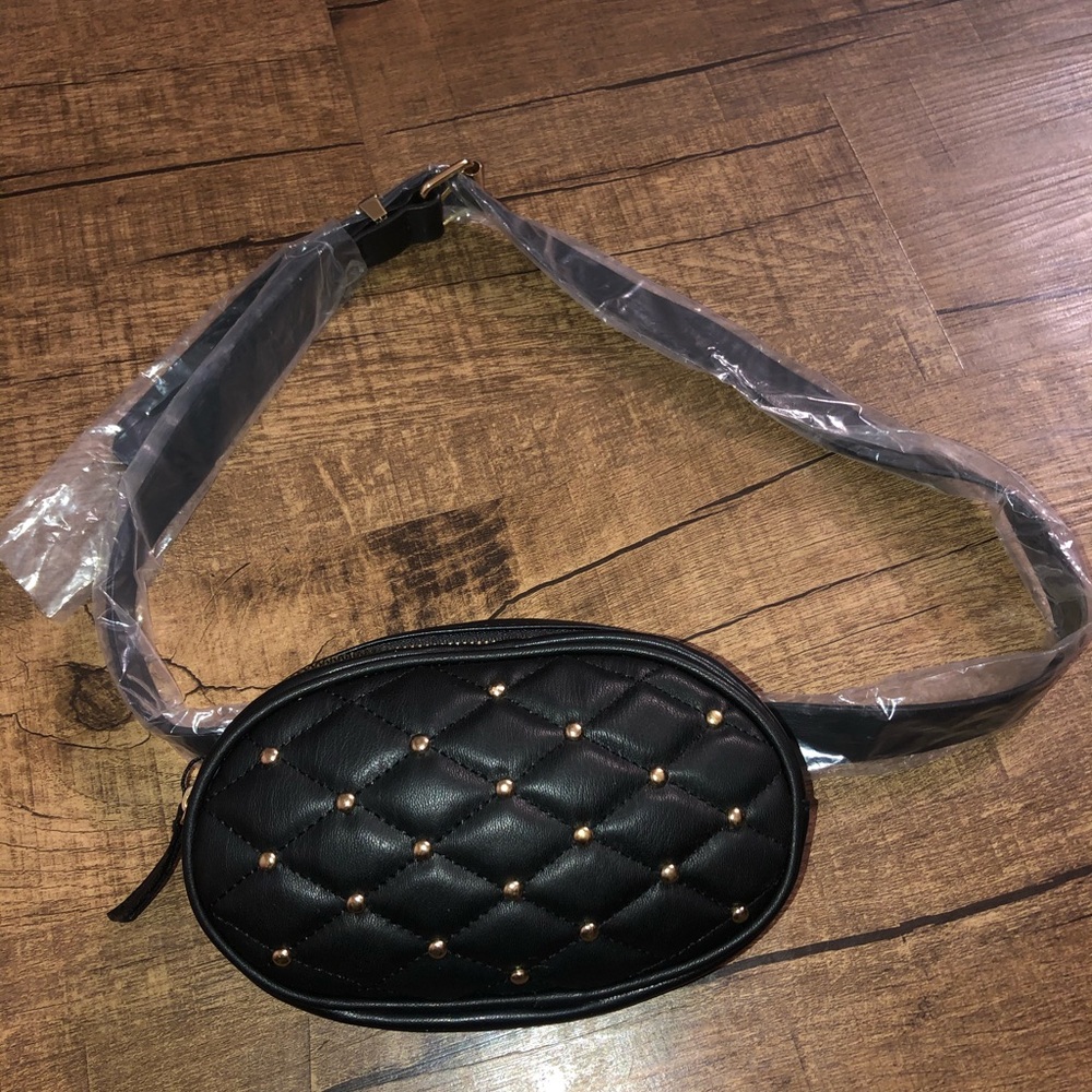 Fanny pack